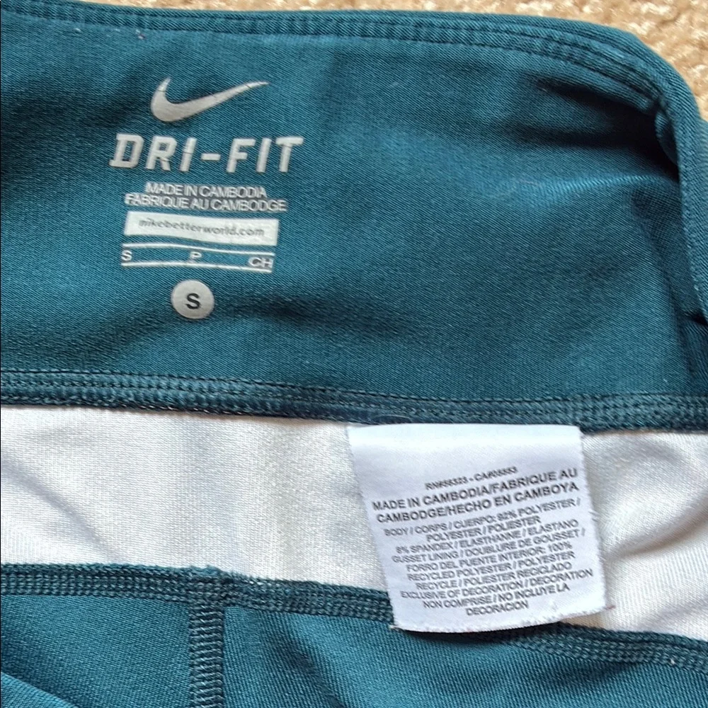 Nike Blue and Green Pattern Leggings - Picture 7 of 7